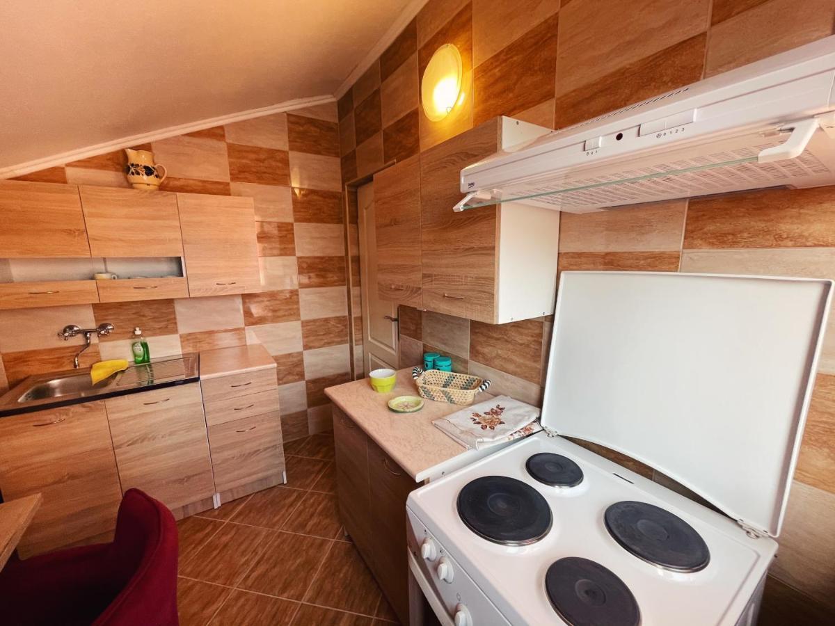 Ðenovići Vila Duricic 300M Od Mora酒店 外观 照片
