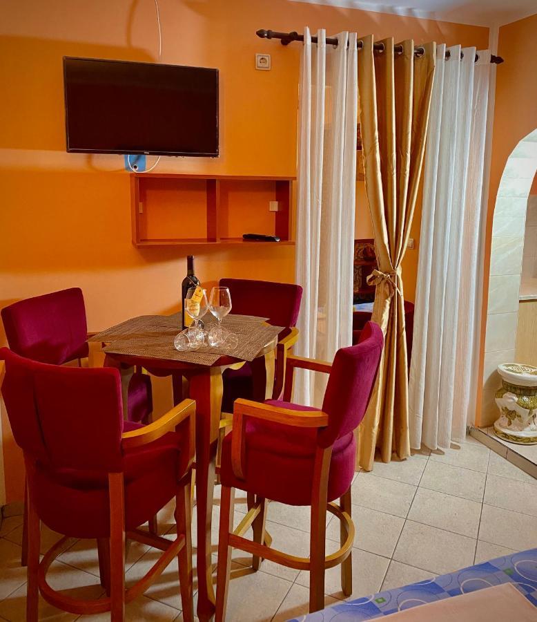 Ðenovići Vila Duricic 300M Od Mora酒店 外观 照片